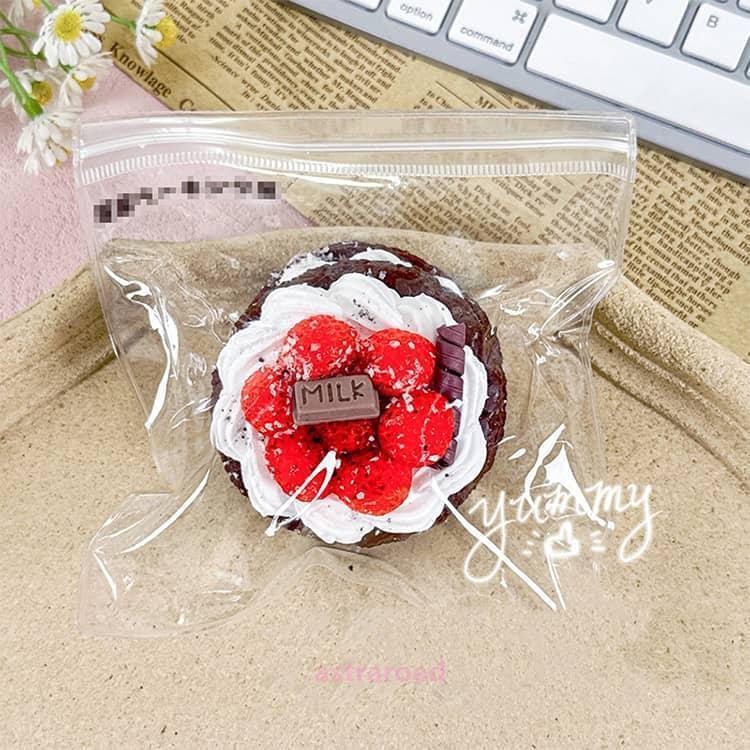 スクイーズ いちごケーキ ジャンボスクイーズ おもちゃ ぷにぷに