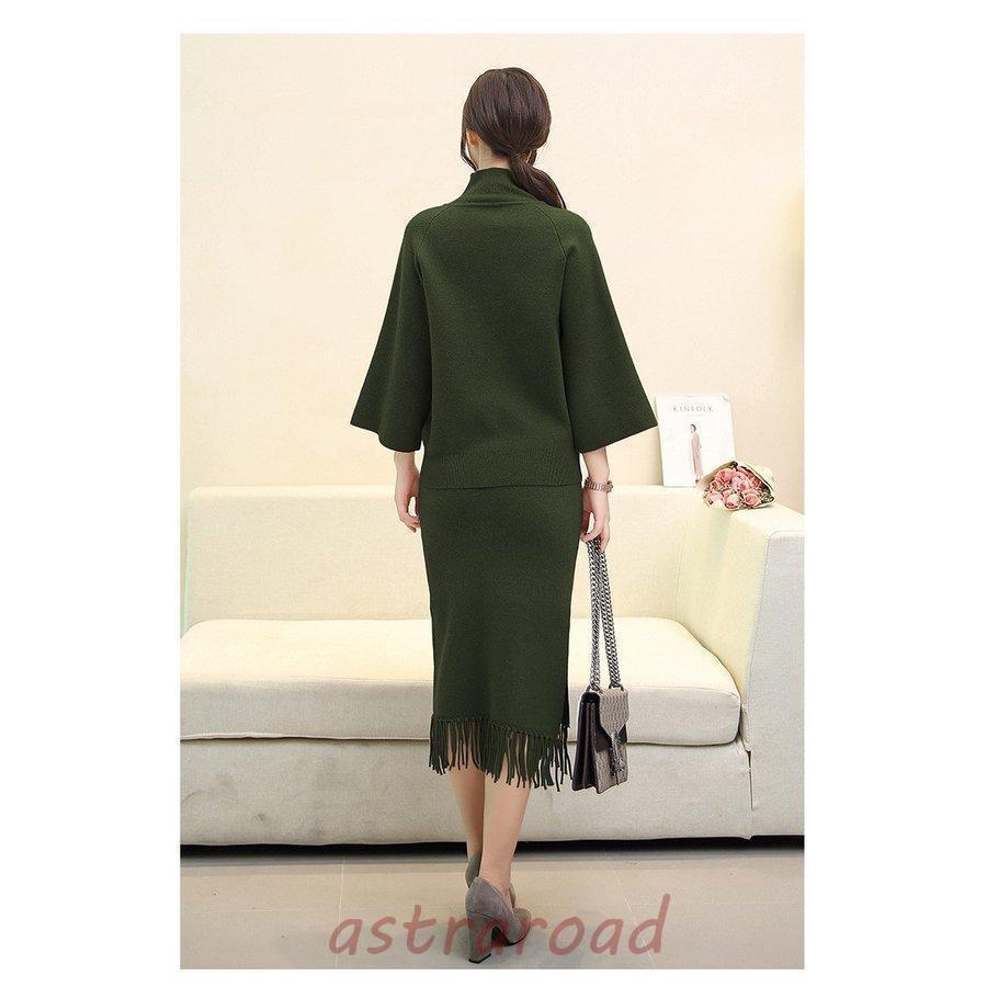 蛍光グリーンセーターと中綿入りスカート上下セットアップ ネオンカラーのコーデ グリーン系セーターがおすすめ｜THE