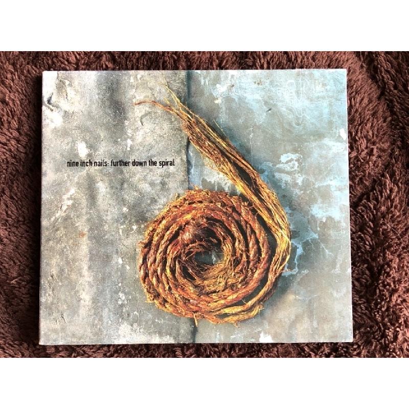 無傷美盤 帯付 SACD ナイン・インチ・ネイルズ Amazon.co.jp
