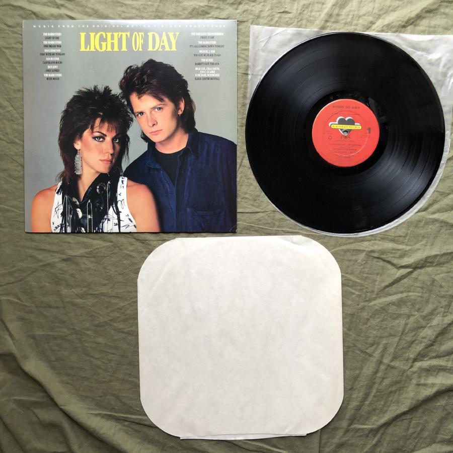 傷なし美盤 1987年 米国 本国オリジナル盤 サントラ OST LPレコード 愛と栄光の日々 Light Of Day Michael J. Fox, Joan Jett, Bon Jovi : a016954 : ASTROTUNES Yahoo!ショップ - 通販 - Yahoo!ショッピング 傷なし美盤 1987年 米国 本国オリジナル盤 サントラ OST LPレコード 愛と栄光の日々 Light Of Day Michael J. Fox, Joan Jett, Bon Jovi : a016954 : ASTROTUNES Yahoo!ショップ - 通販 - Yahoo!ショッピング