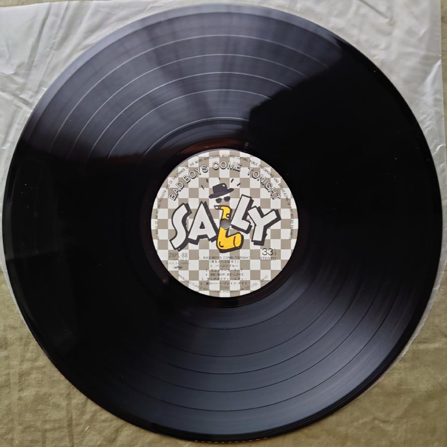 傷なし美盤 良ジャケ 1984年 サリィ Sally LPレコード ファースト Bad