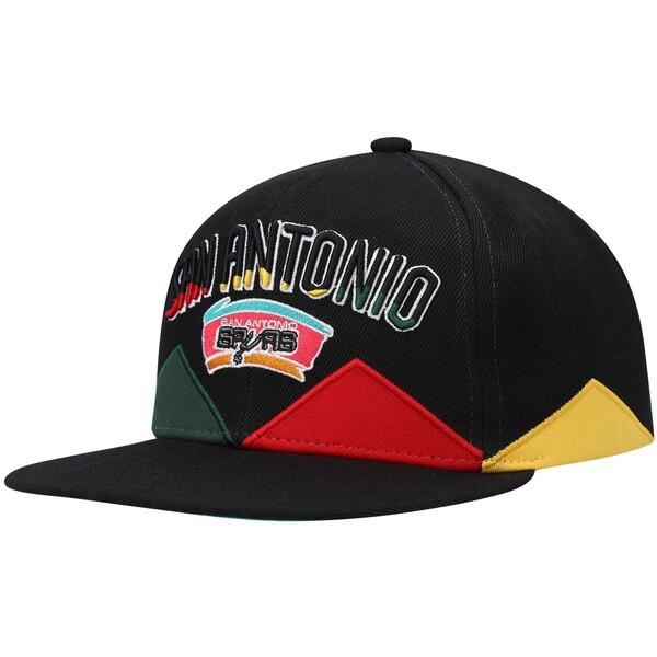 ミッチェル&ネス 帽子 アクセサリー メンズ San Antonio Spurs Mitchell & Ness Hardwood Classics Black History Month Snapback Hat Black