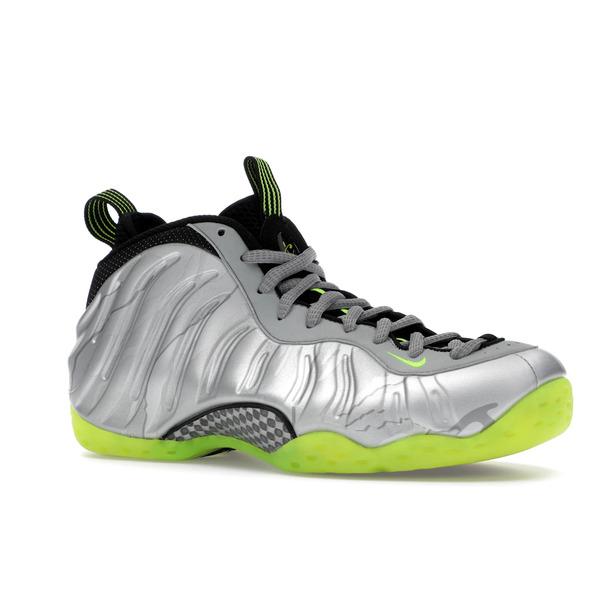 Nike ナイキ メンズ フォームポジット スニーカー Nike Air Foamposite One Silver Volt Camo 【US_10.5(28.5cm) 】の画像