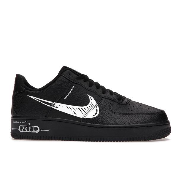 Nike ナイキ メンズ エアフォース スニーカー Nike Air Force 1 Low Sketch Black 【US_12.5(30.5cm) 】の画像