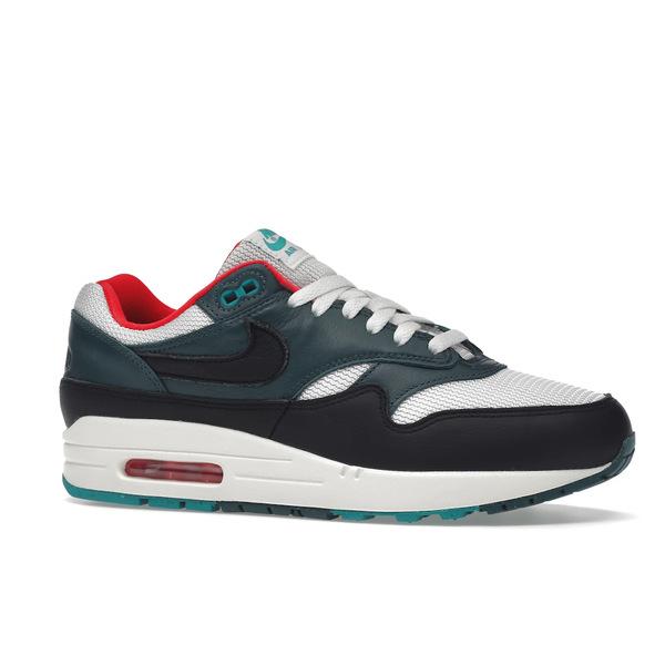 Nike ナイキ メンズ エアマックス スニーカー Nike Air Max 1 LeBron James Liverpool F.C. 【US_10(28.0cm) 】の画像