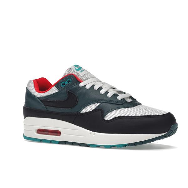 Nike ナイキ メンズ エアマックス スニーカー Nike Air Max 1 LeBron James Liverpool F.C. 【US_10(28.0cm) 】の画像