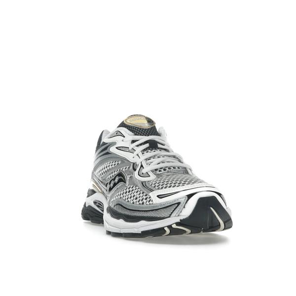 Saucony サッカニー メンズ - スニーカー Saucony ProGrid Omni 9 Silver Gold 【US_M_4.5 】の画像