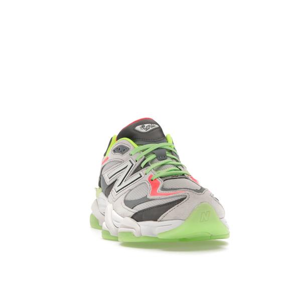 New Balance ニューバランス メンズ - スニーカー New Balance 9060 DTLR Glow 【US_M_13 】の画像