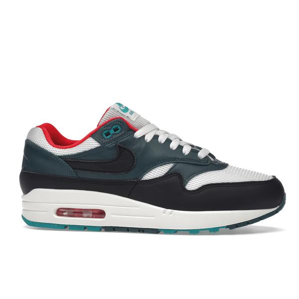 Nike ナイキ メンズ エアマックス スニーカー Nike Air Max 1 LeBron James Liverpool F.C. 【US_M_15 】の画像