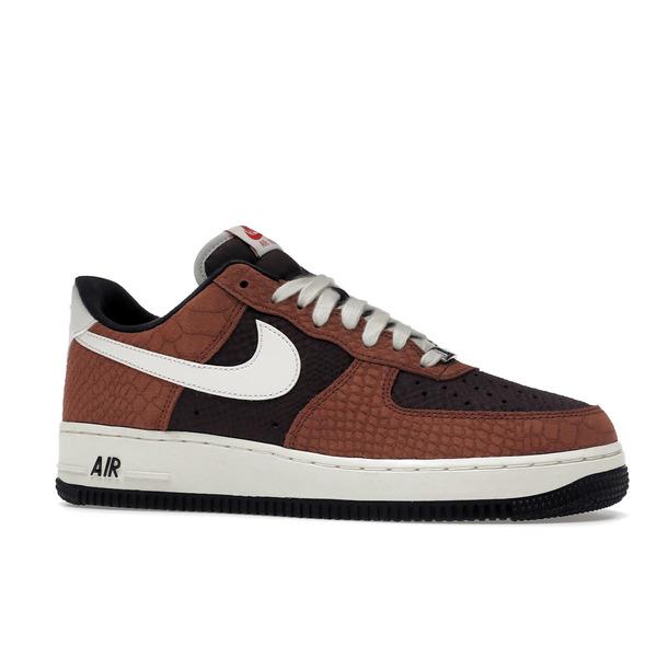 Nike ナイキ メンズ エアフォース スニーカー Nike Air Force 1 Low Red Bark 【US_5.5(23.5cm) 】の画像