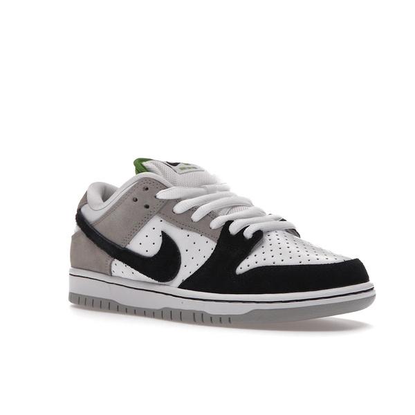 Nike ナイキ メンズ エスビー スニーカー Nike SB Dunk Low Chlorophyll 【US_8.5(26.5cm) 】の画像