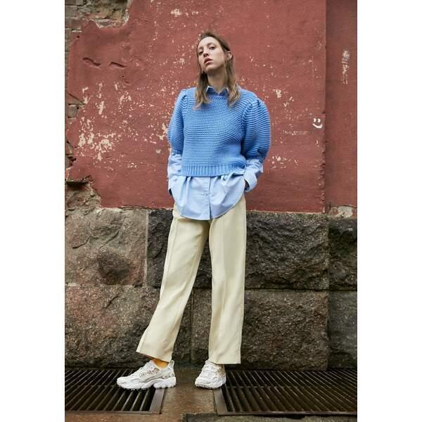 お洒落無限大 アシックス スニーカー レディース シューズ Gel Nandi Trainers Birch 53 2ar80zz0e7 Qick 海外インポートファッション Asty 通販 Yahoo ショッピング Sale 公式通販 直営店限定 Mercurytechnologies Mn Com