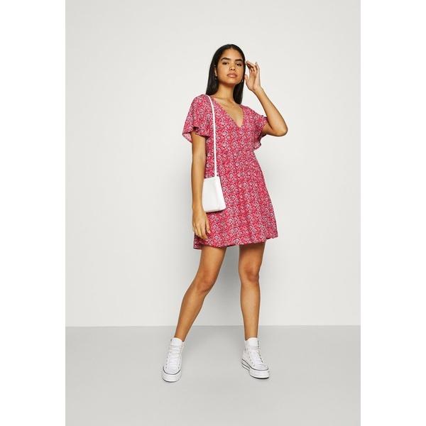 ペペジーンズ ワンピース レディース トップス Carolina Day Dress Red 53 2cg4z0yhtm wf ペペジーンズ ワンピース レディース トップス Carolina Day Dress Red 通販 Yahoo ショッピング