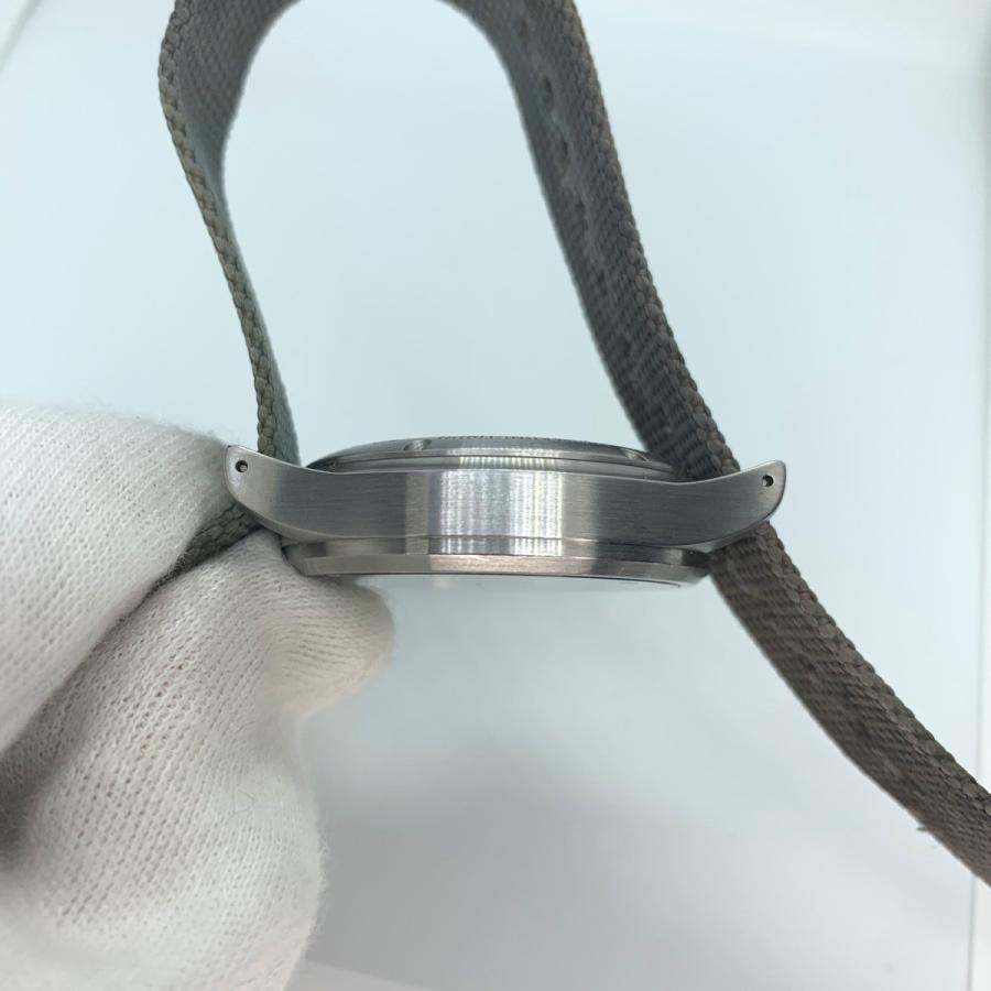 SINN ジン 556,GREEN カーキ 日本限定 150本 メンズ 自動巻き SS ナイロン J10391 |  | 03