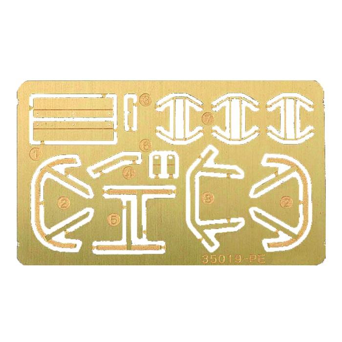 【35-040】1/35  アメリカ軍M4A3E8 シャーマン “イージーエイト” サンダーボルトVII（レジン製 装甲板パーツつき） |  | 06