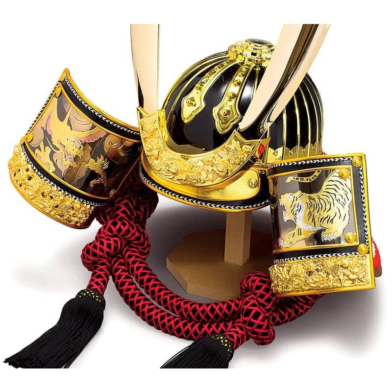 御兜飾り　平安豊久 人形結納のよし井 / 平安豊久 13号 彫金赤龍 (兜ケース飾り)