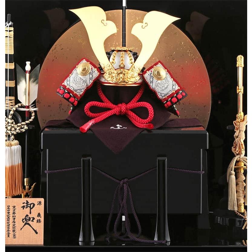 宝童作 五月人形 源義経 兜平飾り 兜飾り 加藤鞆美作 源義経兜 1/3