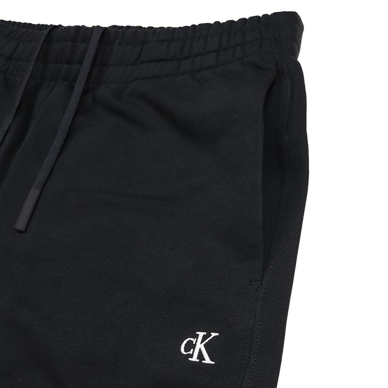 爆買 【並行輸入品】カルバンクライン ジーンズ スウェットパンツ CALVIN KLEIN JEANS ジョガー セットアップ対応 メンズ ブランド 大きいサイズ 黒 | Calvin Klein Jeans | 06