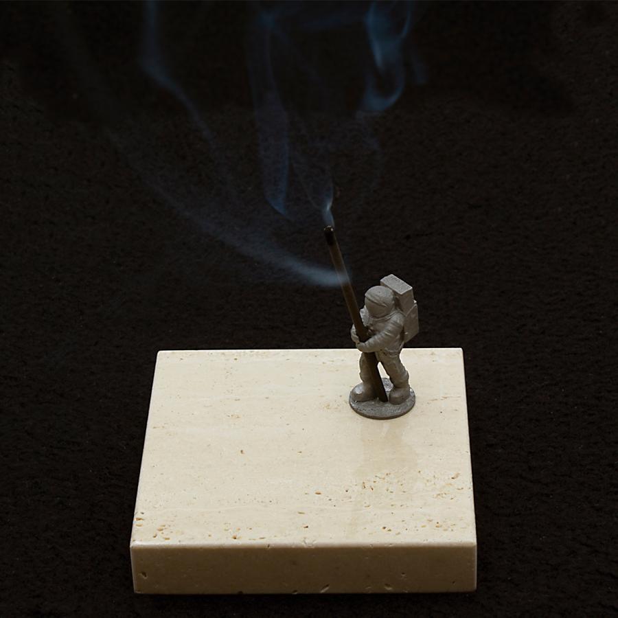 スペースマン　incense holder 宇宙飛行士のお香立て ステンレス素材 再生可能素材 サステイナブル　宇宙雑貨 送料無料 |  | 10