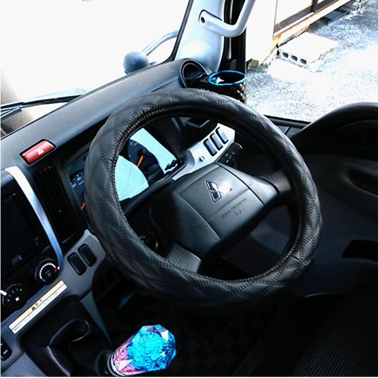 17スーパーグレートハンドルカバー足マット FUSO 17スーパーグレート専用 ハンドルカバー + ダッシュマット