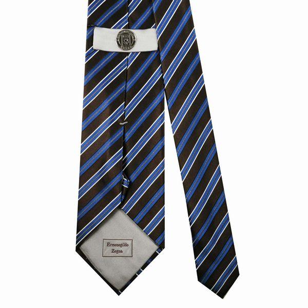 ゼニア　Zegna　ネクタイ　新品　小紋柄　09 ゼニア Zegna ネクタイ 新品定価￥39 600～55 000 小紋柄 09