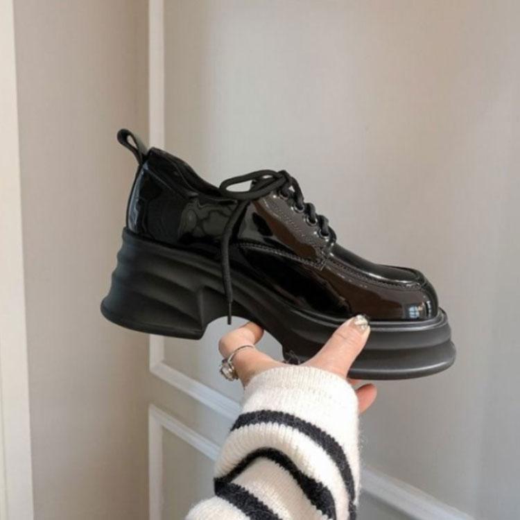 厚底ローファー ステッチ パンプス 軽い 防水性 スクエアトゥ 裏起毛