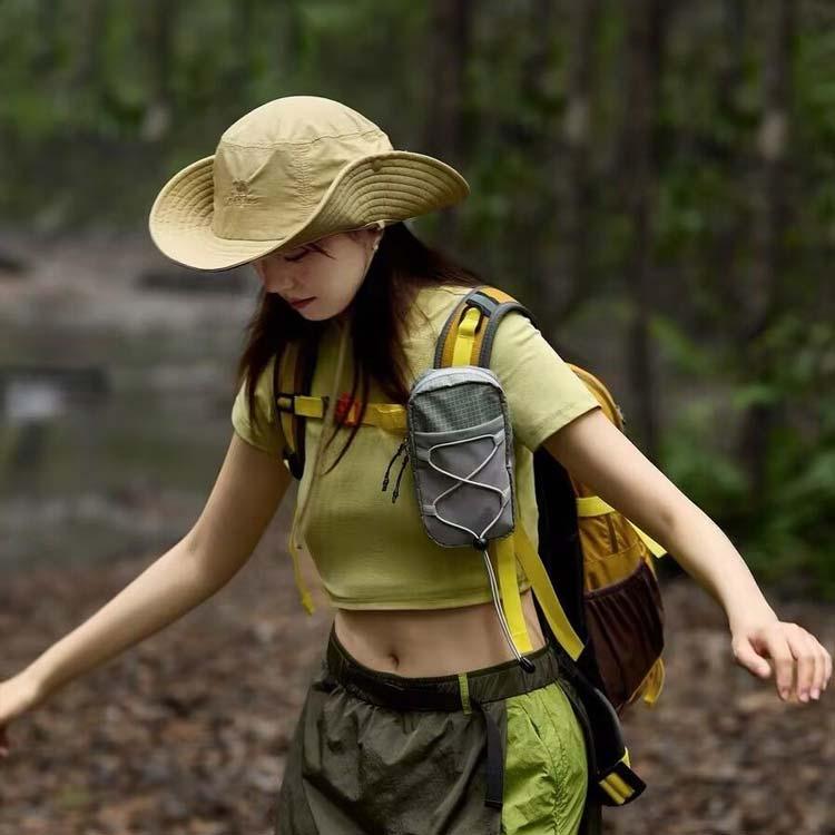 リュック用 多機能 ポーチ スマホポーチ レディース 水筒ポーチ