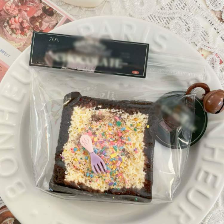 グッズ パン型 ケーキ 小道具 スクイーズ玩具 おもちゃ パン屋さん
