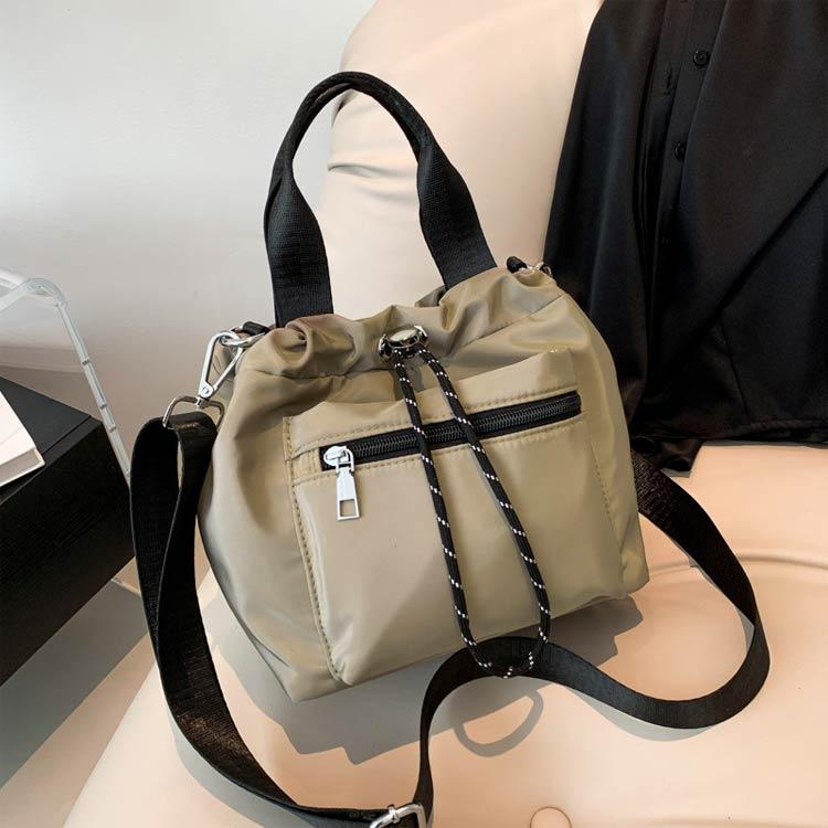 maipurレア アクセコ オールド フロント ロゴ バケツ巾着 ショルダ Bucket Baggage（バケットバゲージ）の巾着ショルダー Ball Charm Soft