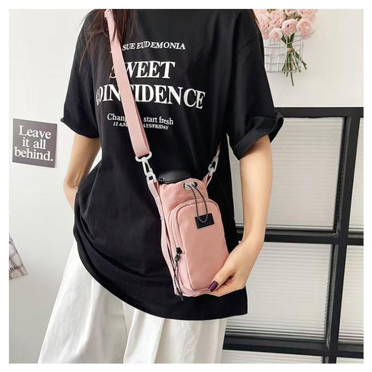 けんけん様 ペットボトルカバー スマホポーチ マチ付きポーチ けんけん様 ペットボトルカバー スマホポーチ マチ付きポーチ けんけん