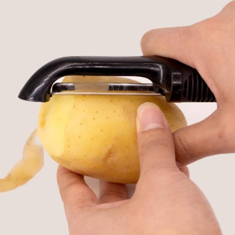 縦型ピーラー タテ型ピーラー ピーラー 皮むき器 皮むき 皮引き キッチン 料理 用品 キッチン用品 おしゃれ 皮む : seam - 通販 ...