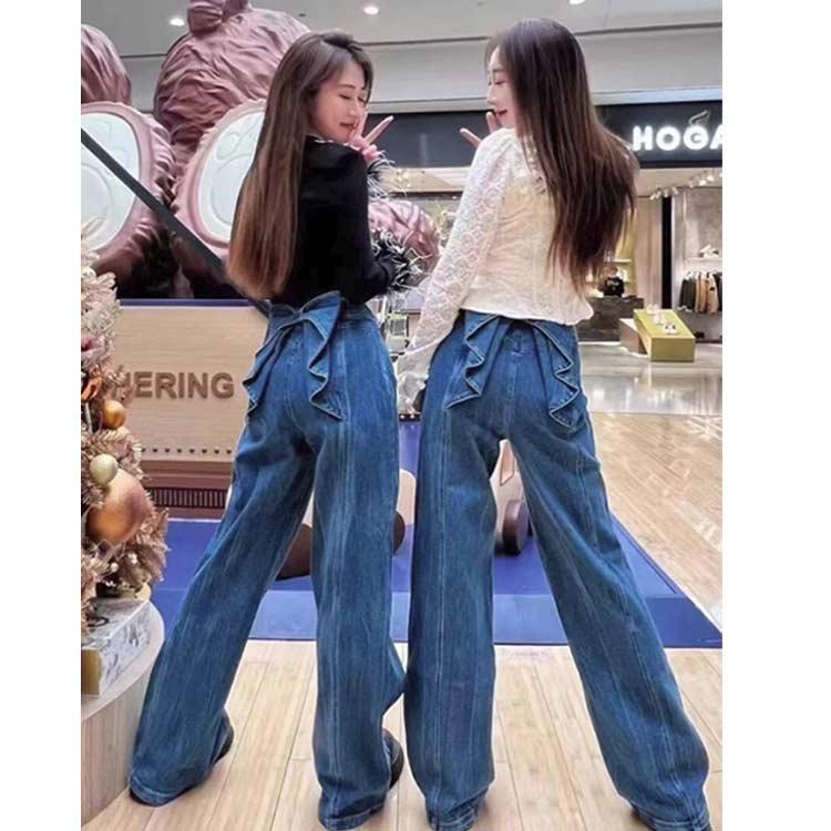 【美品】ヌーボ❤フレアデニムパンツ　ジーパン　レディース　ダークブルー ジーパン フレアパンツ ジーンズ デニム 脚長効果 春 夏 レディース