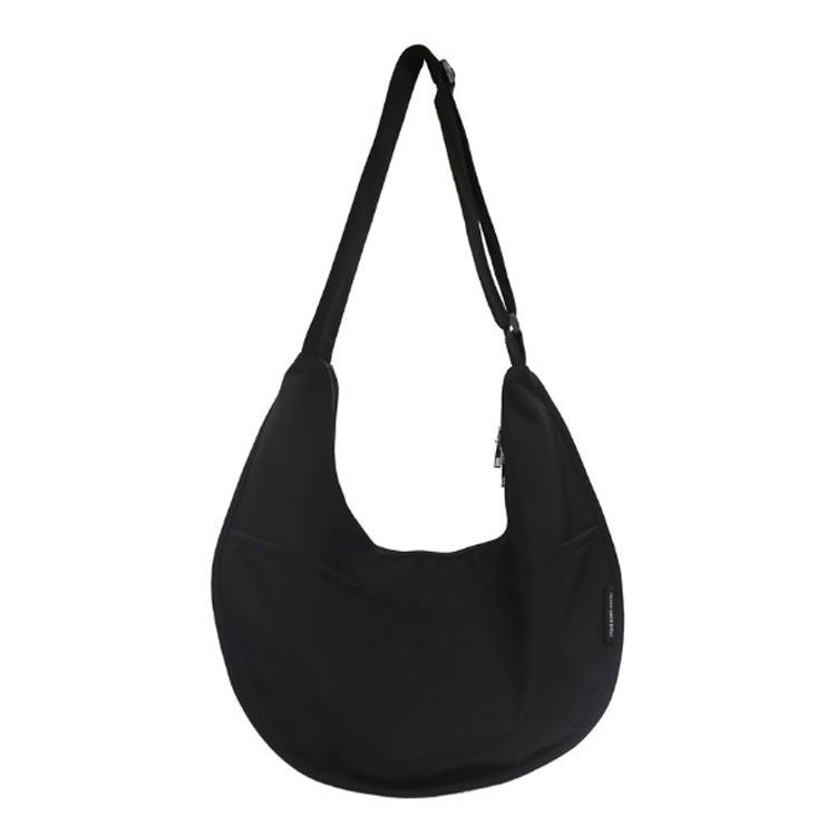 ショルダーバッグ 大容量 メッセンジャーバッグ メンズ レディース A4