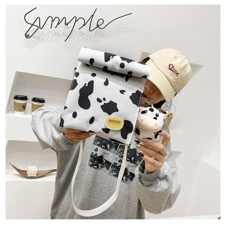 ち*え様 ハンドメイド•ショルダーバッグ•ポシェット•大人可愛い•ドット柄 ち*え様 ハンドメイド•ショルダーバッグ•ポシェット•大人可愛い