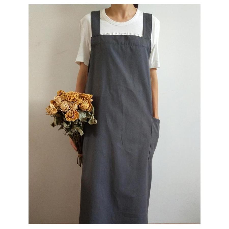 大人 かぶるだけ ゆったり 綿麻 エプロン ワンピース 黒 バッククロス