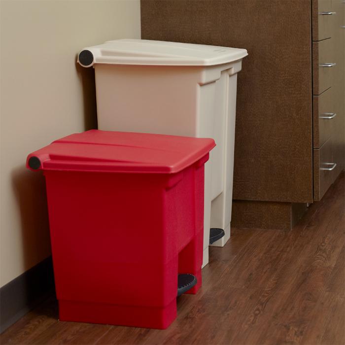 Rubbermaid（ラバーメイド） ステップオンコンテナ 30.3L RM6143RD 幅