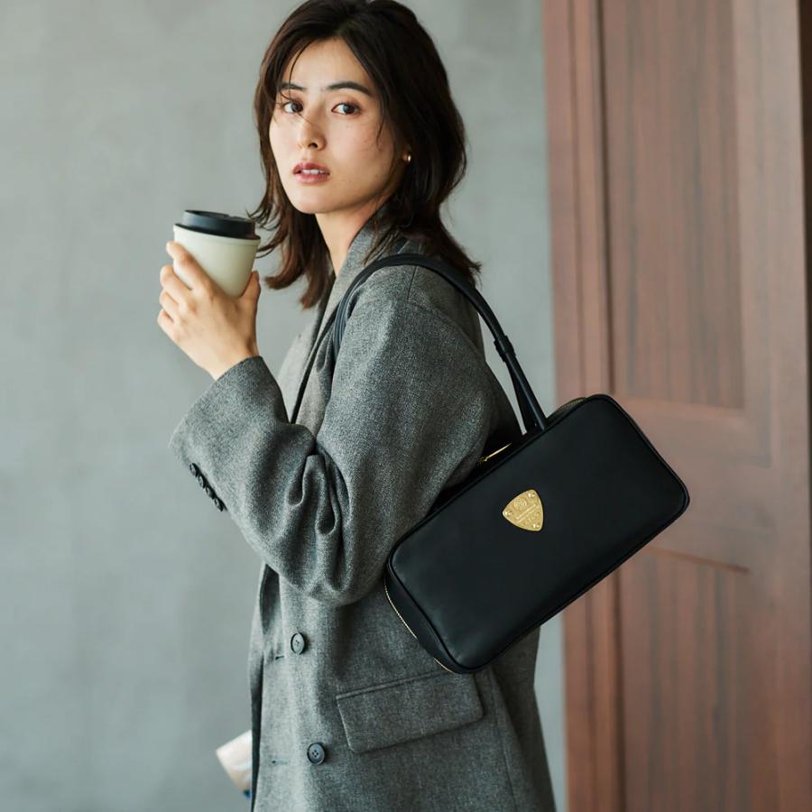 ATAO レザーバッグ　ブラック　未使用 ATAO◇ATAO アタオ/ショルダーバッグ/レザー/BLK/無地 : セカンド