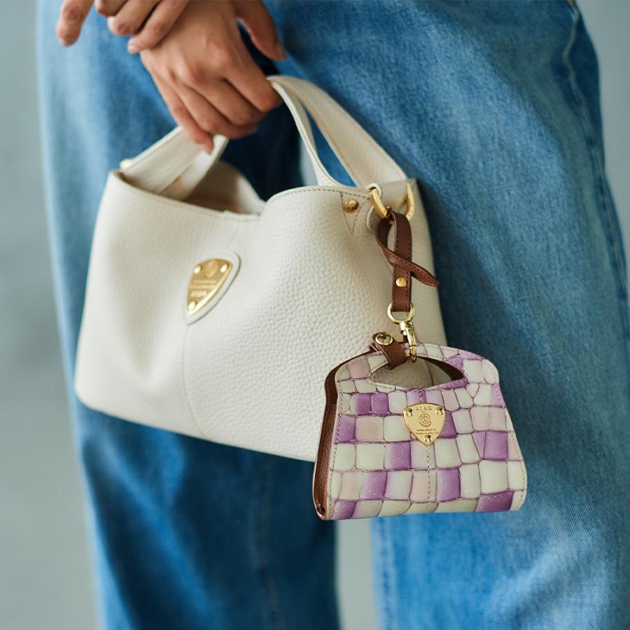 ATAO（アタオ） ATAO公式 elvyチャーム・ヴィトロ エルヴィ バッグ