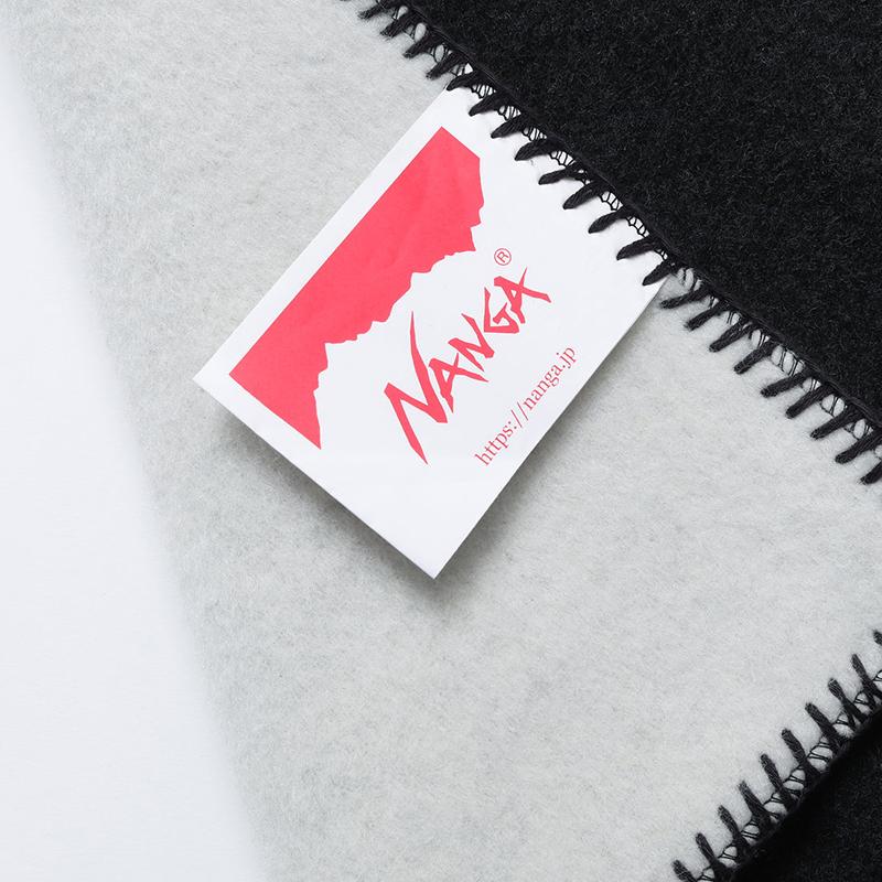 ナンガ FLAME RESISTANT LOGO BLANKET RED×BLK ナンガ FLAME RESISTANT LOGO BLANKET(フレーム レジスタント ロゴ
