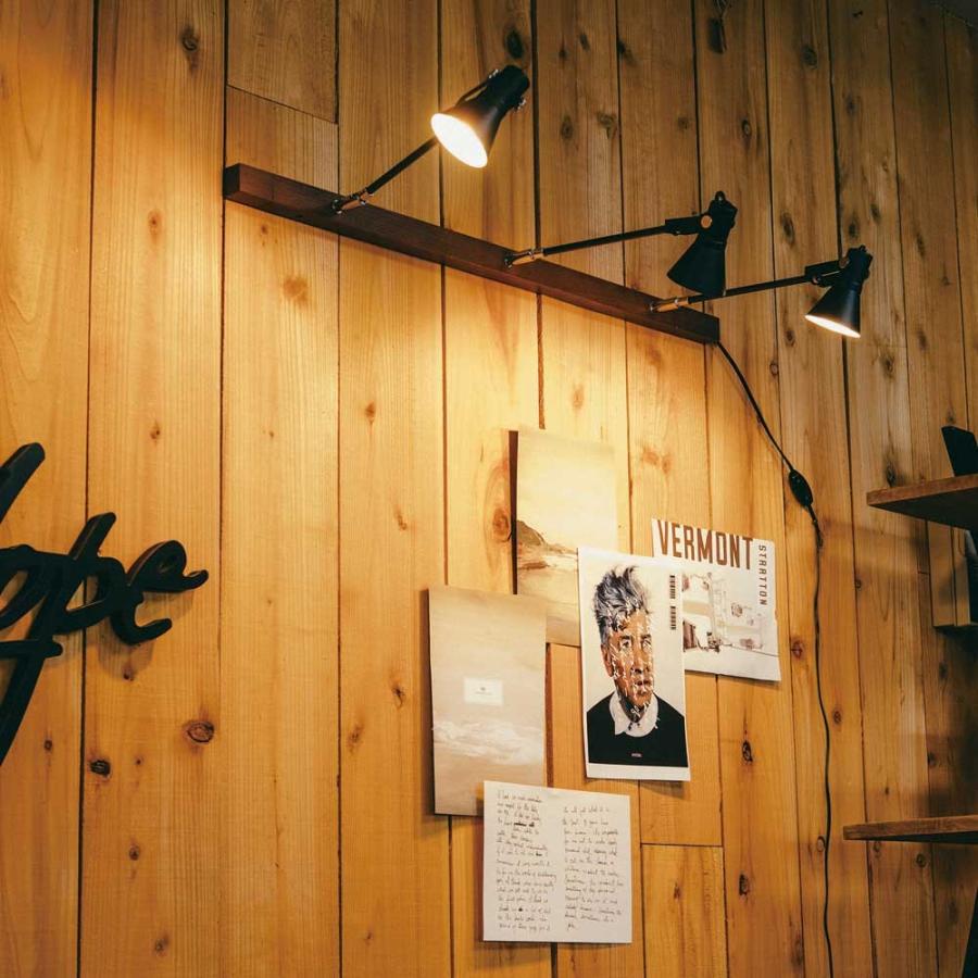 ブラケットライト 壁付け照明 スポットライト ディスプレイ照明 シーリングライト Filka ミニレフ球付タイプ 差し込みプラグ仕様 シンプル If Fl2696 アットイーズ 通販 Yahoo ショッピング