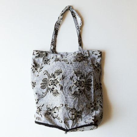 インドネシア バティック 折りたたみ エコバッグ 〈グレー〉 送料無料