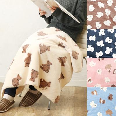 LOUVREDOマルチブランケット現在入荷不可！即暖蓄熱、スカート、ポンチョにもなります☺プレゼントにも最適です！取りに来てくれる方限定で300円引き致します(o＾・＾o)お引き取り時間合わせます☺ スワンネル 3way ひざ掛け 70×100cm ポメラニアン トイプードル