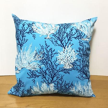 ハワイアン クッション カバー コーラルリーフ（サンゴ柄）〈 ブルー