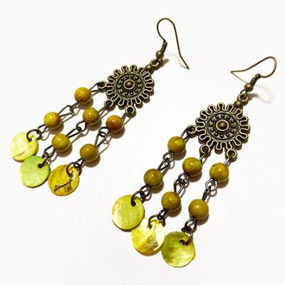 エスニック シェル ビーズ フック ピアス 〈 イエロー ターコイズ  