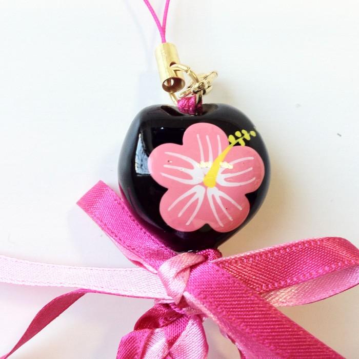 ククイナッツのリボン レイ ストラップ ハイビスカス〈ピンク ブルー