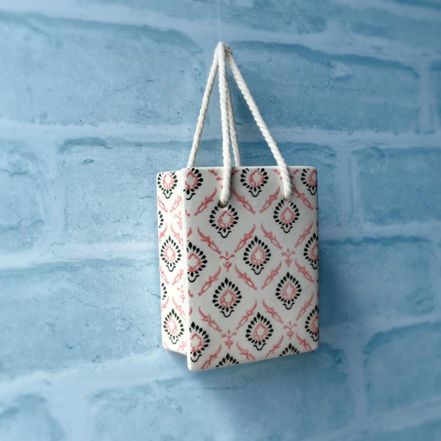 フラワーベース 2種 バック型 壁掛け 2way 置き型 花瓶 パッケージ入り