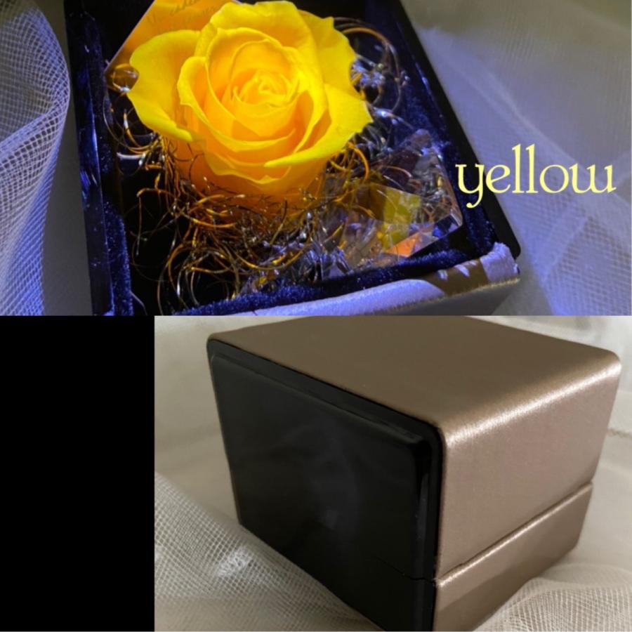 LEDライト付き 指輪ケース 花 プリザーブドフラワー 薔薇 リングケース