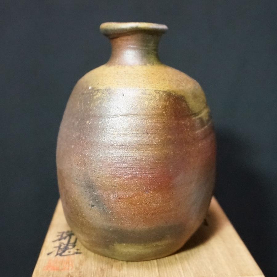 備前焼 小野田瑞穂作 備前徳利ぐい呑セット 三角変わり徳利 共箱 備前焼 小野田瑞穂作 備前徳利ぐい呑セット 三角変わり徳利 共箱