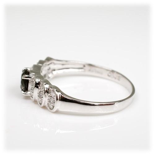 カラーチェンジ ガーネット リング 指輪 0.3ct K10WG/K18WG