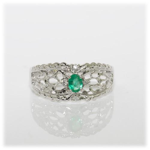 エメラルド 指輪 リング 0.2ct SV925 アンティーク風 GV 5月 誕生石